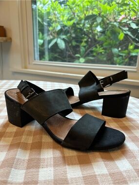 TOMS Poppy - 9W - Black Block Heel Open-Toe Sandals